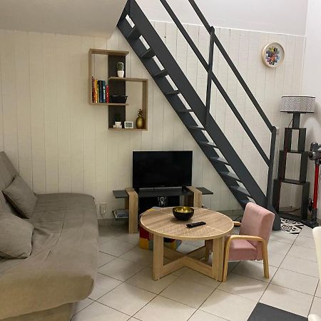 Appartement Cosy - Les Ecureuils อาเรส ภายนอก รูปภาพ