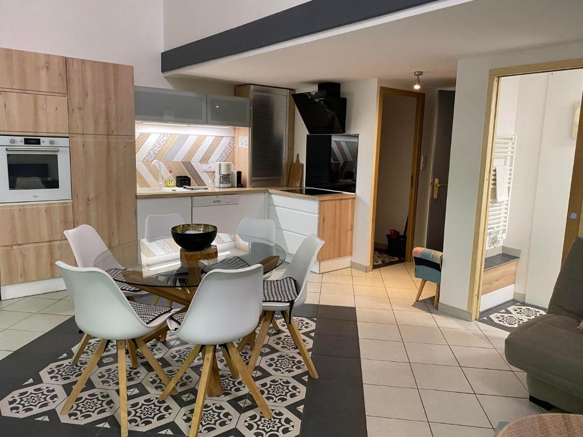 Appartement Cosy - Les Ecureuils อาเรส ภายนอก รูปภาพ